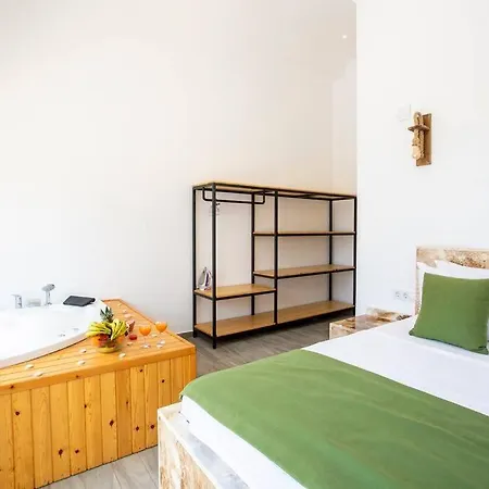 Apartamento Doga Icerisinde Onyxs Kaş