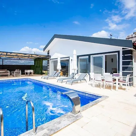 Doga Icerisinde Onyxs Apartamento Kaş